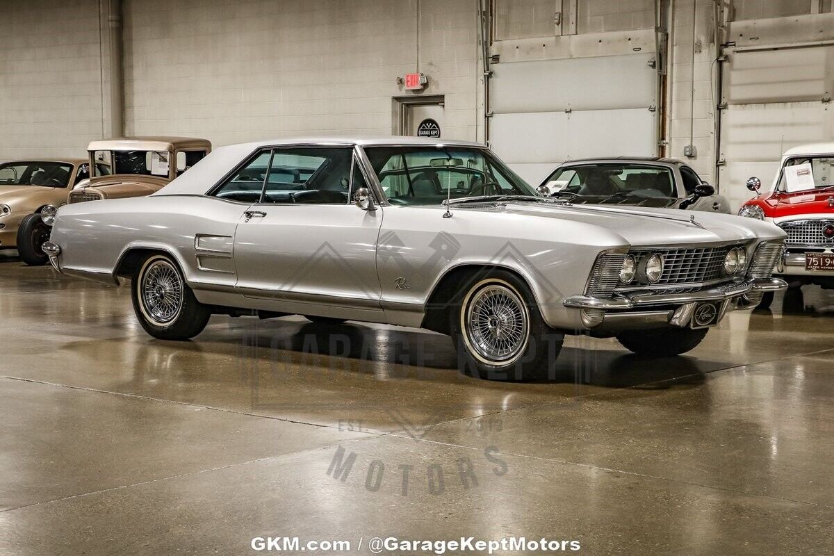 Buick Riviera Coupe 1964 à vendre