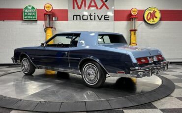 Buick-Riviera-Coupe-1985-4