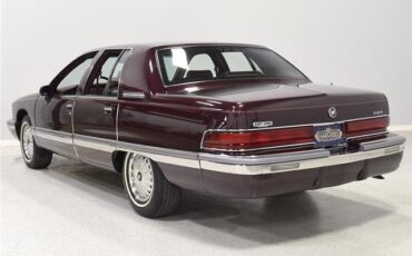 Buick-Roadmaster-Berline-1993-3