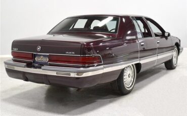 Buick-Roadmaster-Berline-1993-4