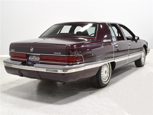 Buick-Roadmaster-Berline-1993-4