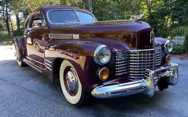 Cadillac-61-1941-1