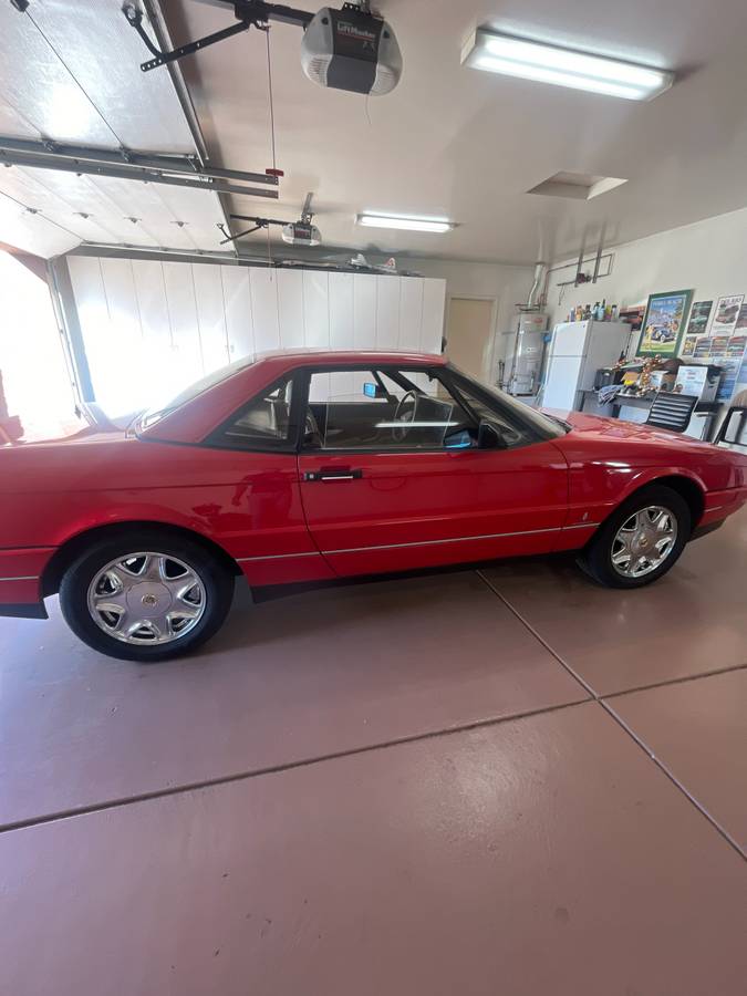 Cadillac-Allante-1989-2