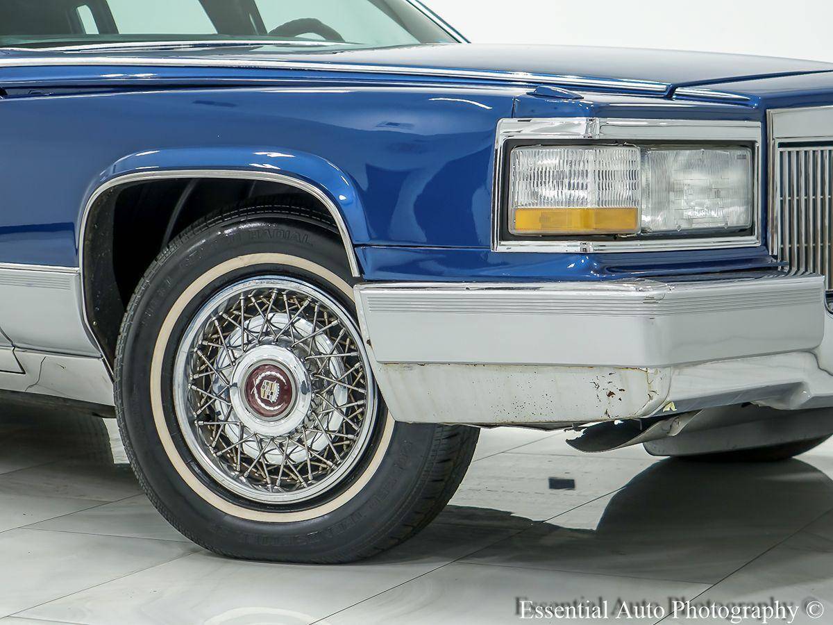 Cadillac-Brougham-1990-2