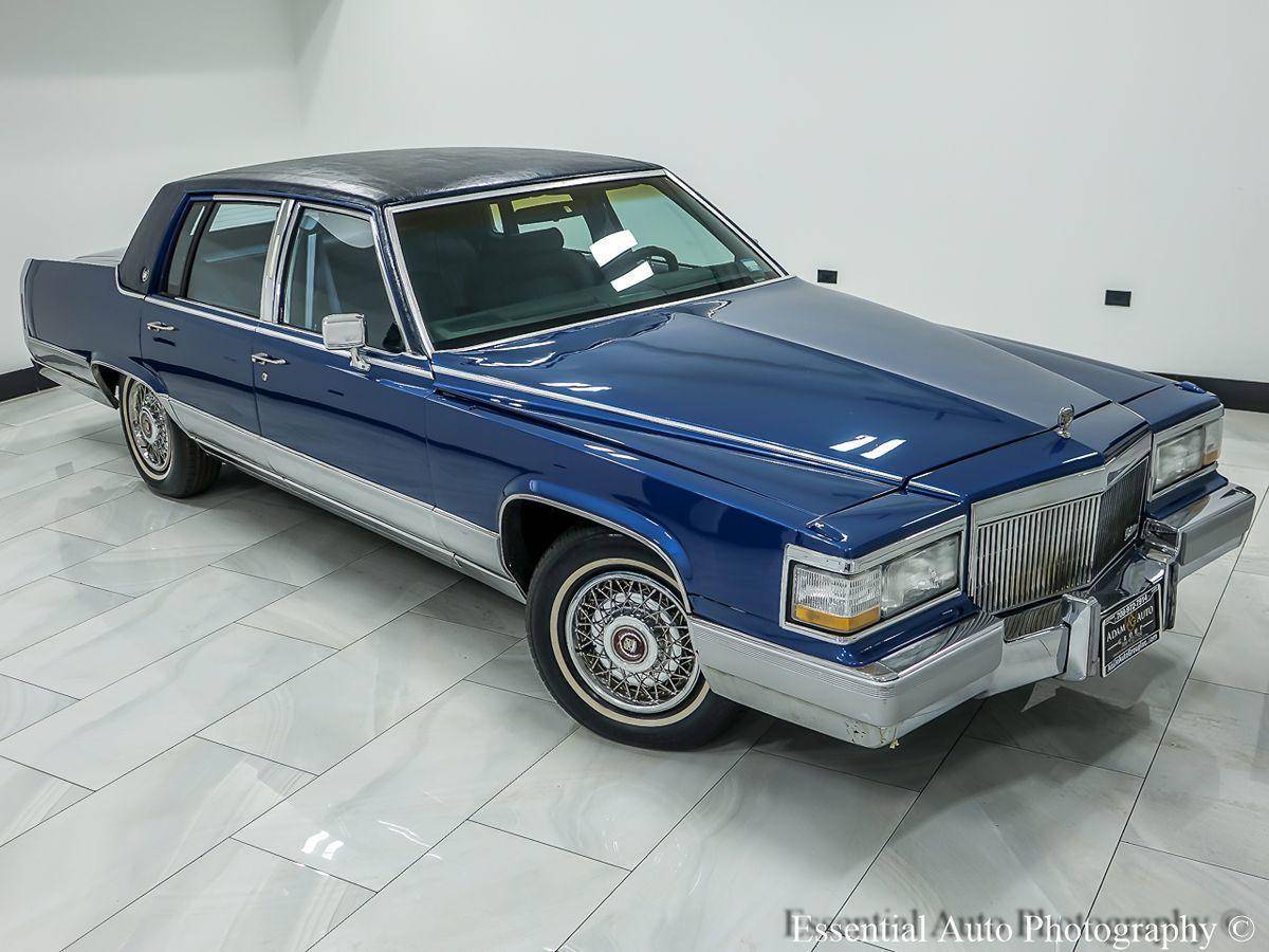 Cadillac-Brougham-1990-4