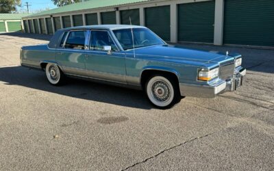 Cadillac Brougham 1990