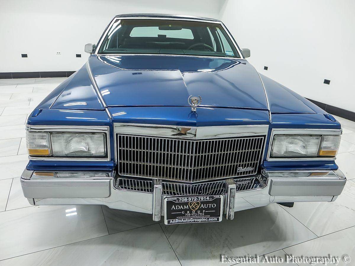 Cadillac-Brougham-1990-5