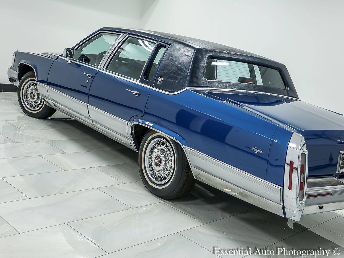 Cadillac-Brougham-1990-9