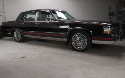 Cadillac Brougham Berline 1991 à vendre