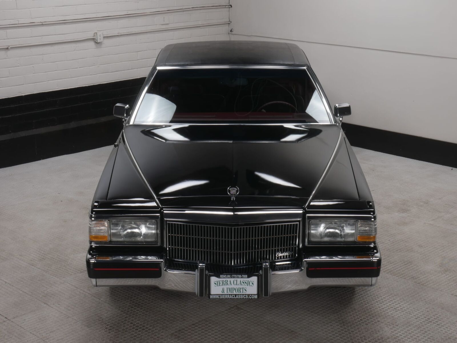 Cadillac-Brougham-Berline-1991-3