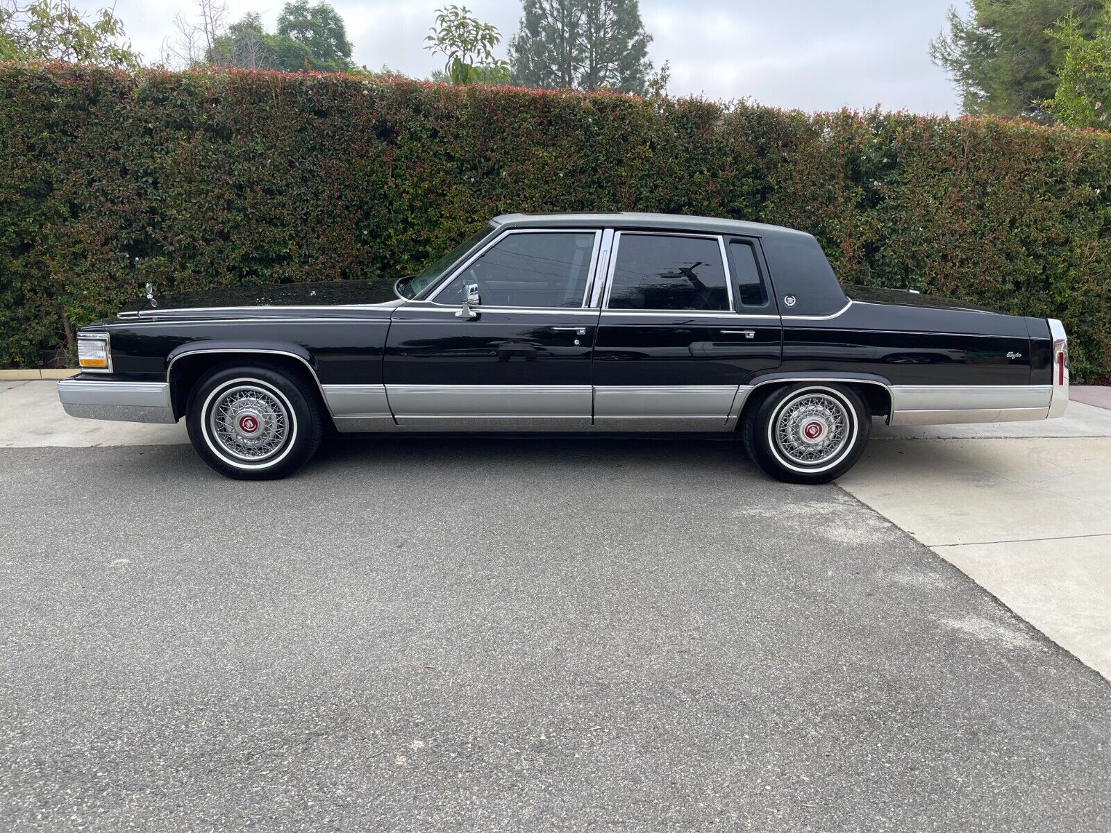 Cadillac Brougham Berline 1992 à vendre