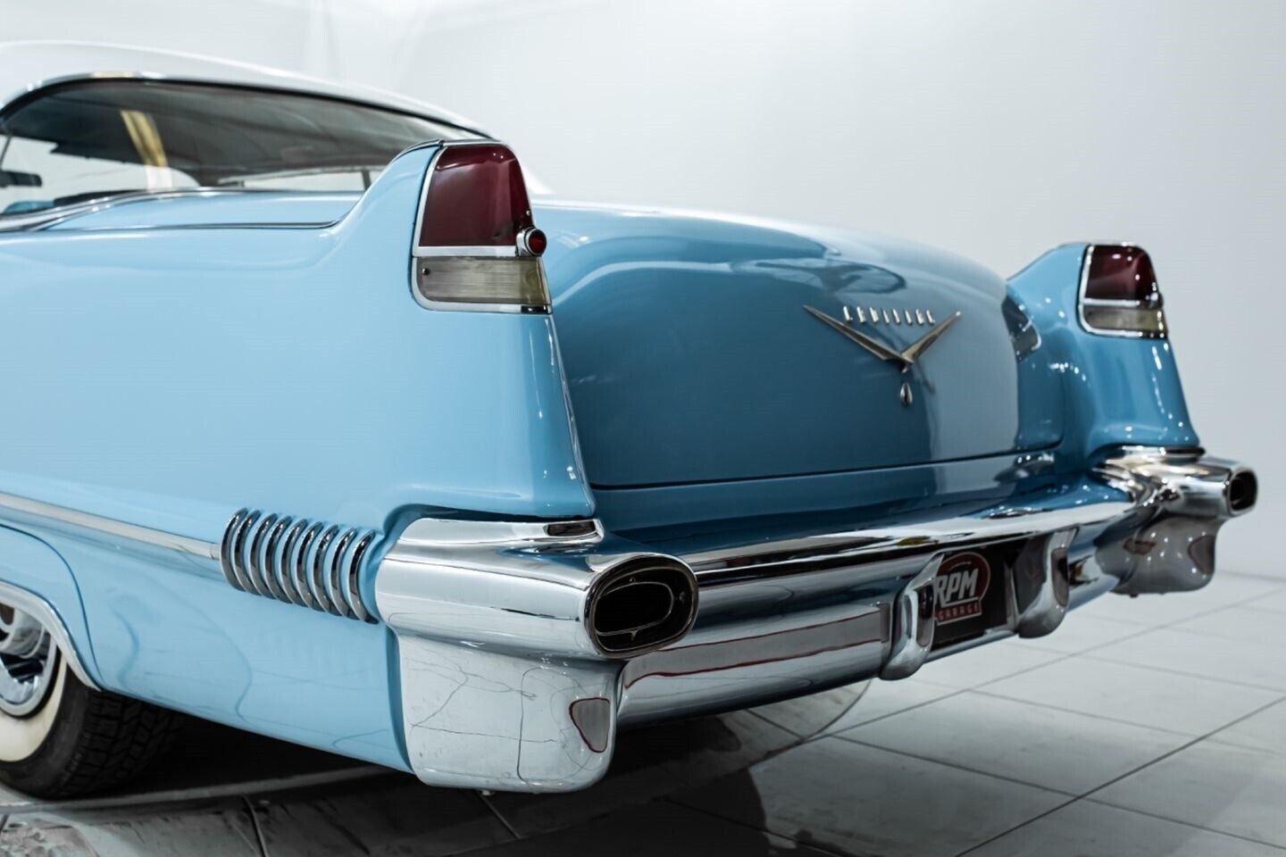 Cadillac-Coupe-Coupe-1956-10