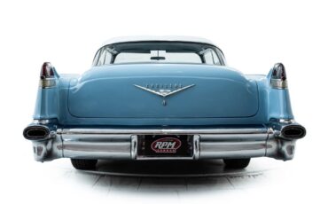 Cadillac-Coupe-Coupe-1956-2