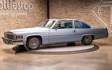 Cadillac-Coupe-DeVille-Coupe-1978-1