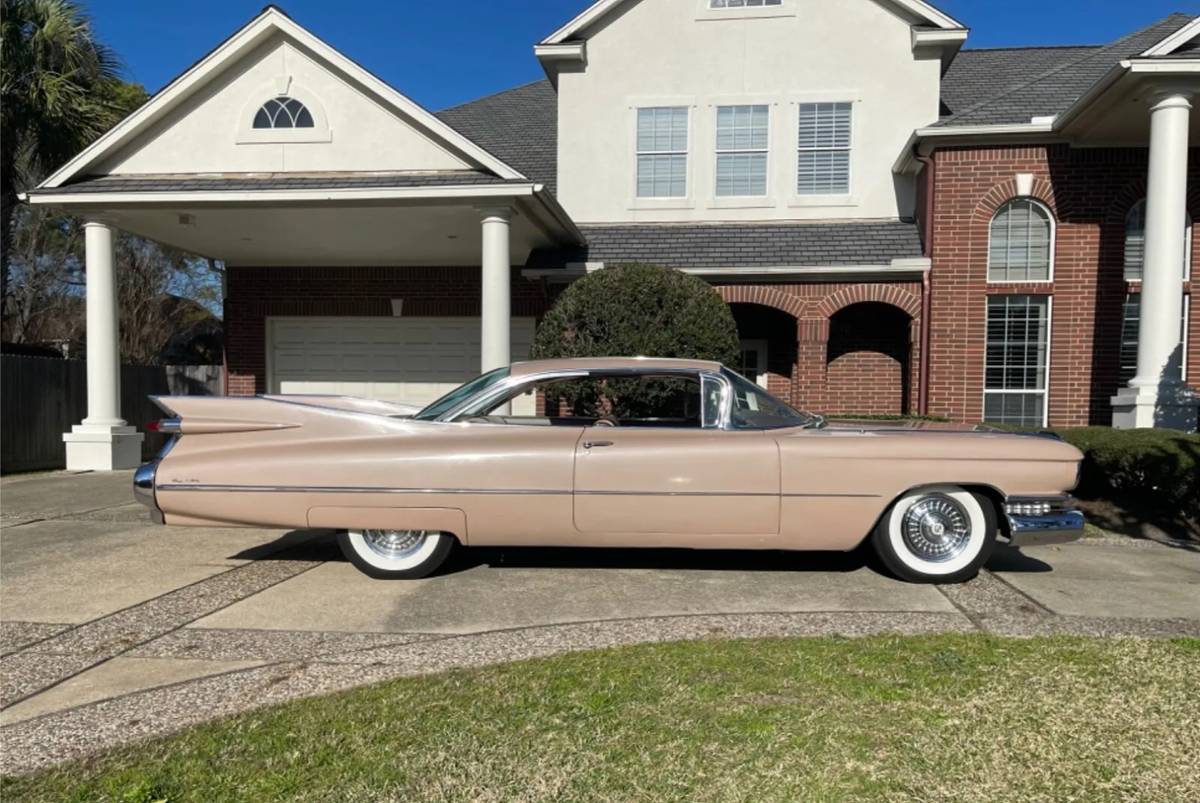 Cadillac-Coupe-deville-1959-1