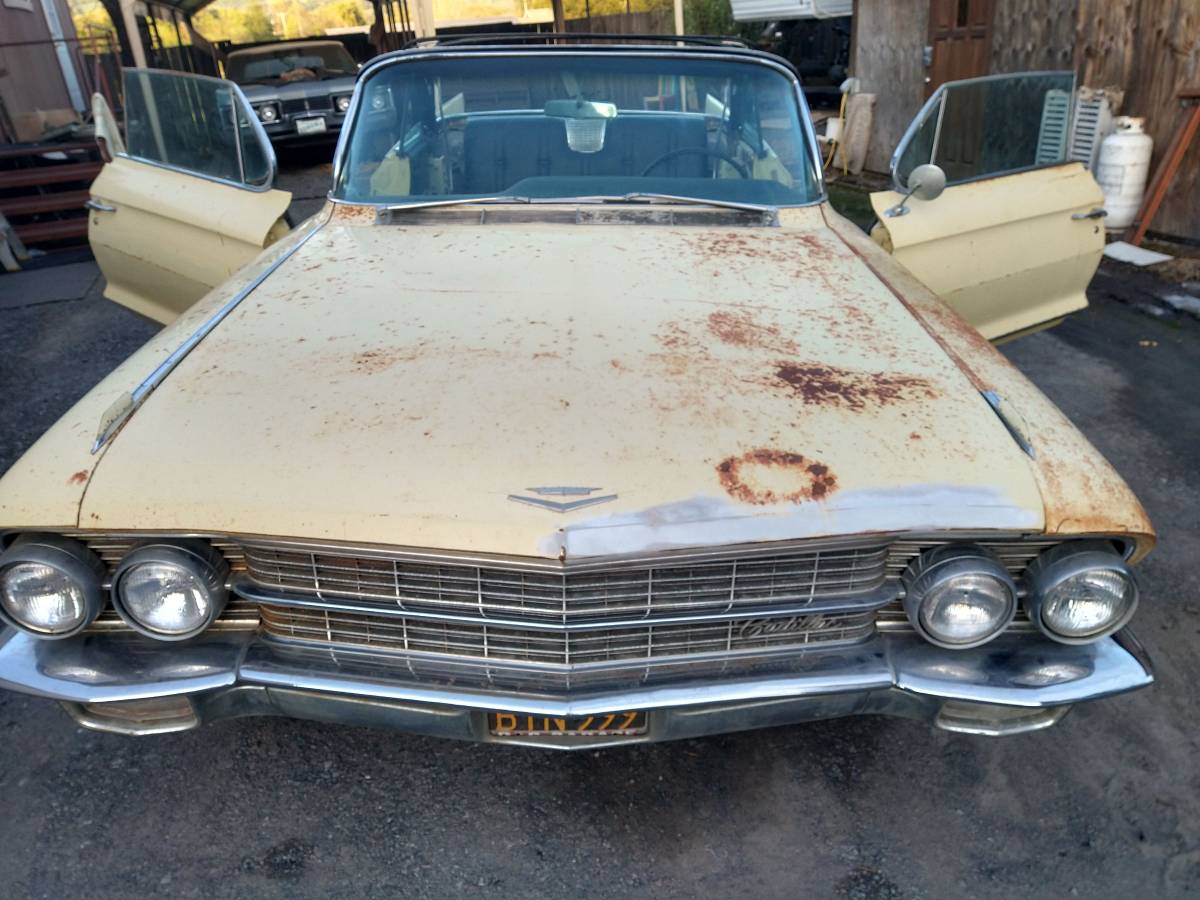 Cadillac-Coupe-deville-convertible-1962-5