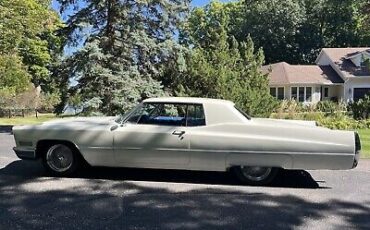 Cadillac-DeVille-1967-1