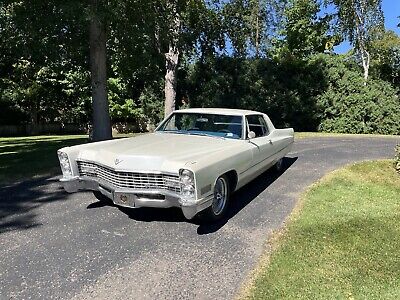 Cadillac-DeVille-1967-26