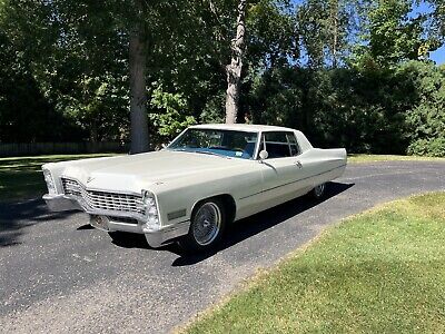 Cadillac-DeVille-1967-27