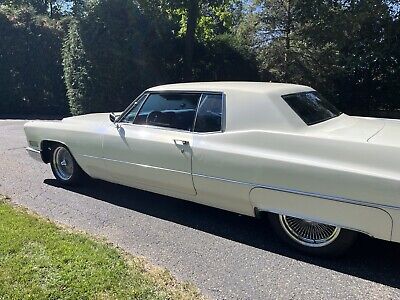 Cadillac-DeVille-1967-34