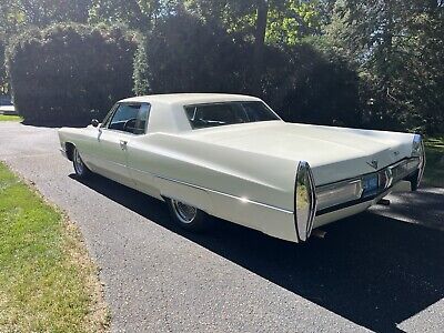 Cadillac-DeVille-1967-35