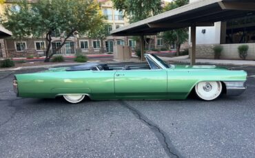 Cadillac-DeVille-Cabriolet-1965-1