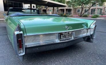 Cadillac-DeVille-Cabriolet-1965-10