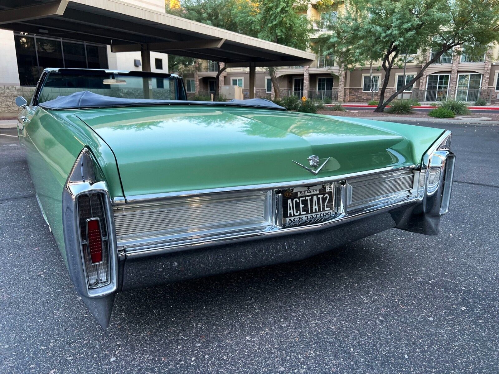 Cadillac-DeVille-Cabriolet-1965-10