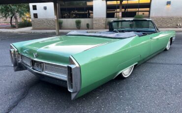 Cadillac-DeVille-Cabriolet-1965-2