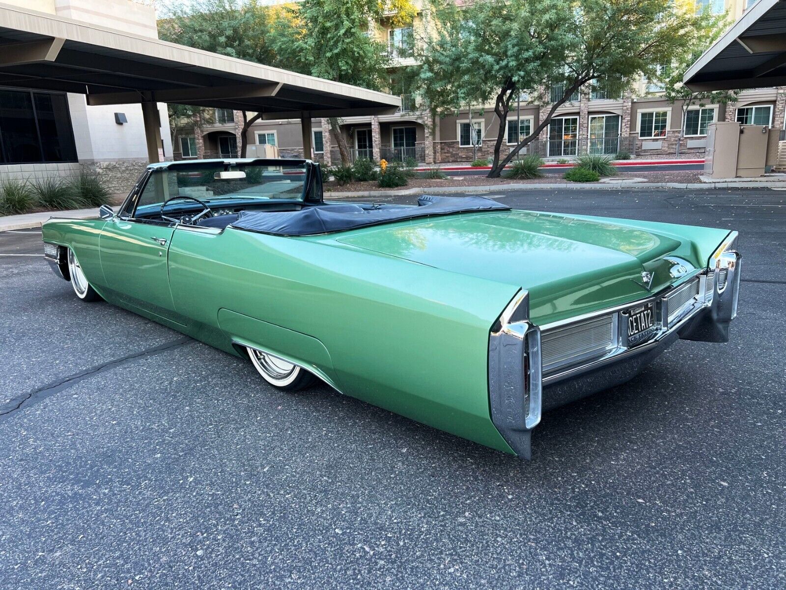 Cadillac-DeVille-Cabriolet-1965-9