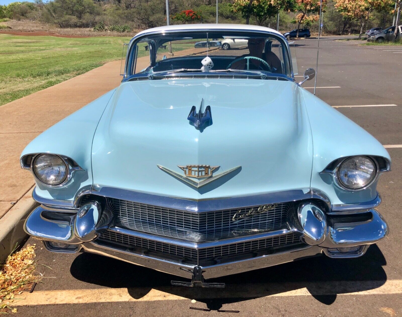 Cadillac-DeVille-Coupe-1956-13