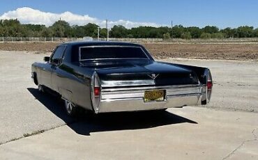 Cadillac-DeVille-Coupe-1968-4