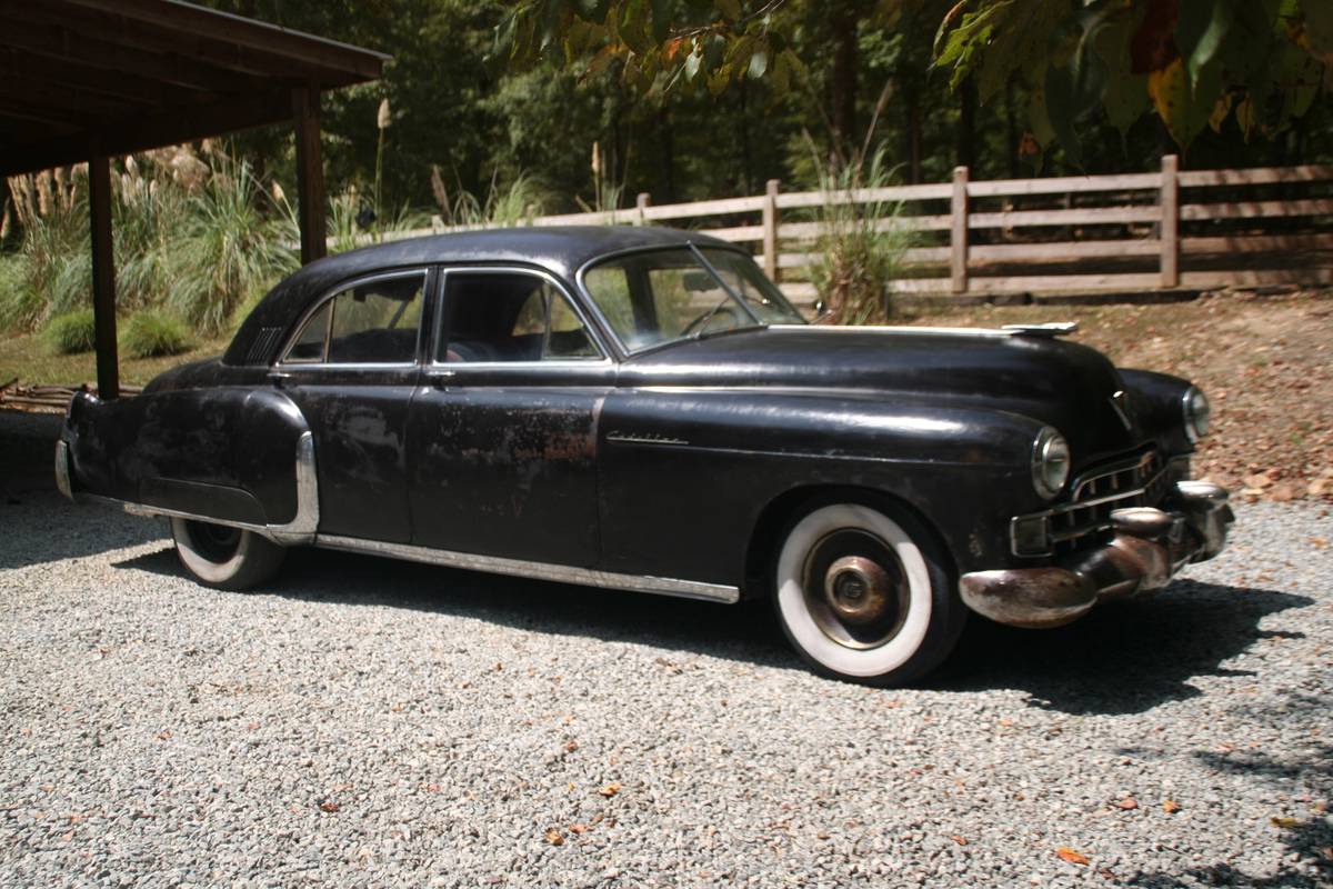 Cadillac-Fleetwood-1948-1