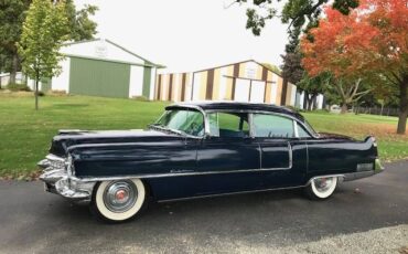 Cadillac-Fleetwood-1955-1