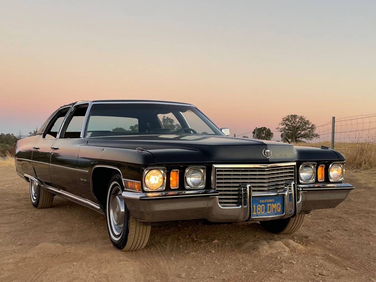 Cadillac-Fleetwood-1972-16