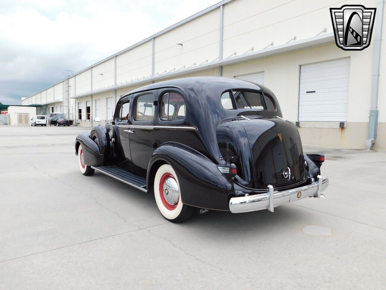 Cadillac-Fleetwood-Berline-1937-8