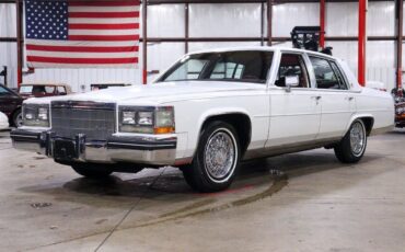 Cadillac Fleetwood Berline 1984