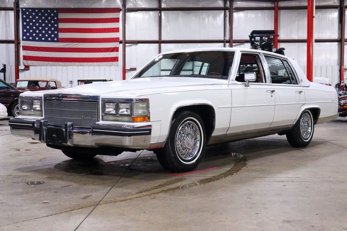 Cadillac Fleetwood Berline 1984