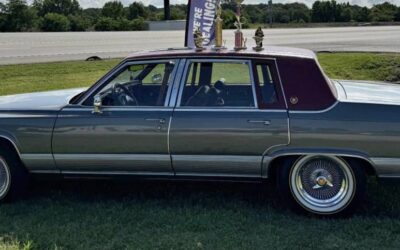 Cadillac Sedan fleetwood brougham 1991