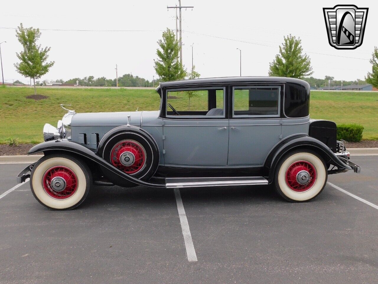 Cadillac-Series-355-Berline-1931-2