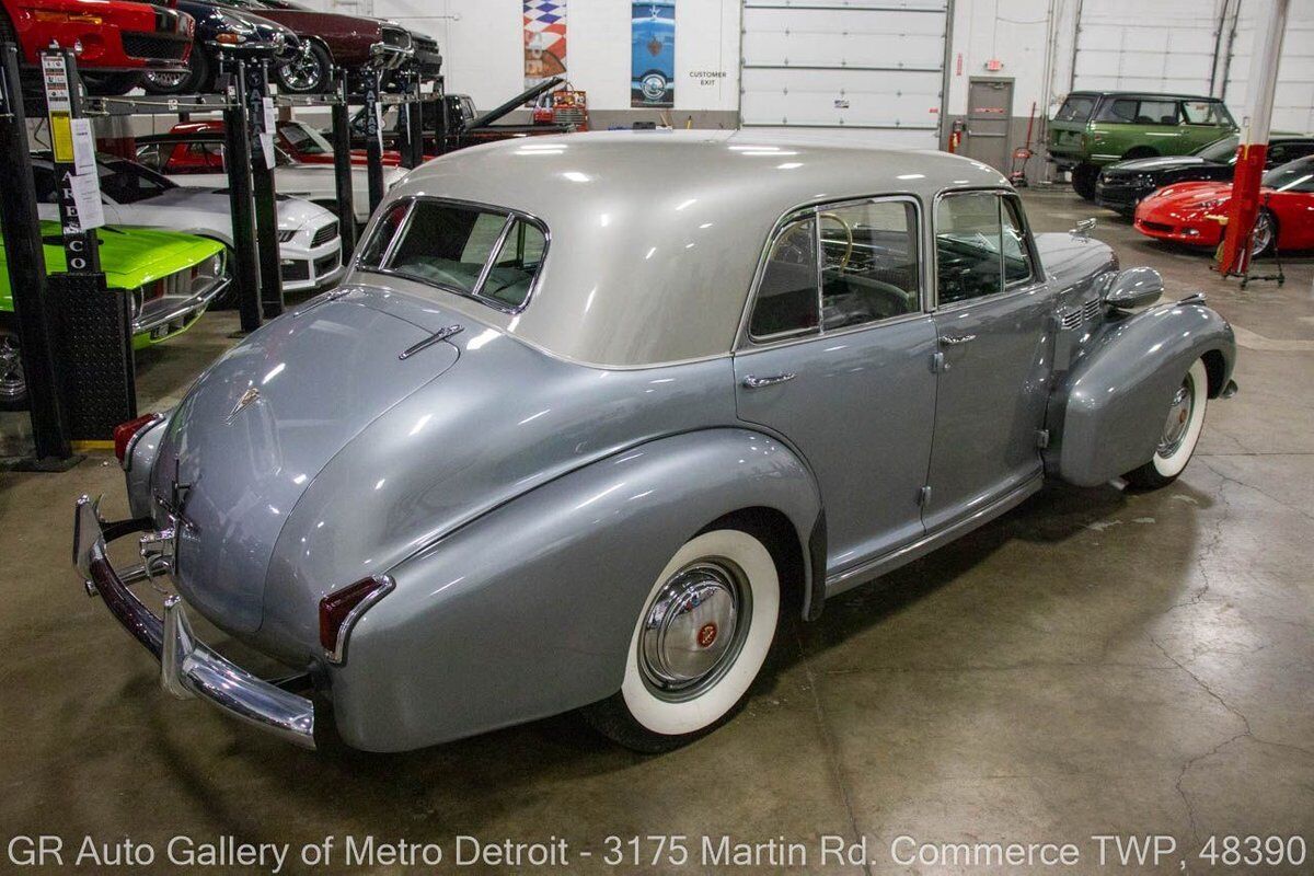 Cadillac-Series-60-1940-6