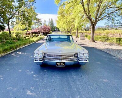 Cadillac-Series-62-Coupe-Coupe-1963-17