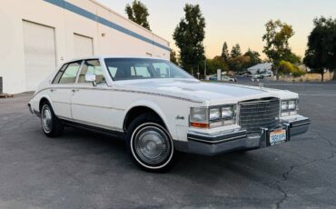 Cadillac-Seville-1985