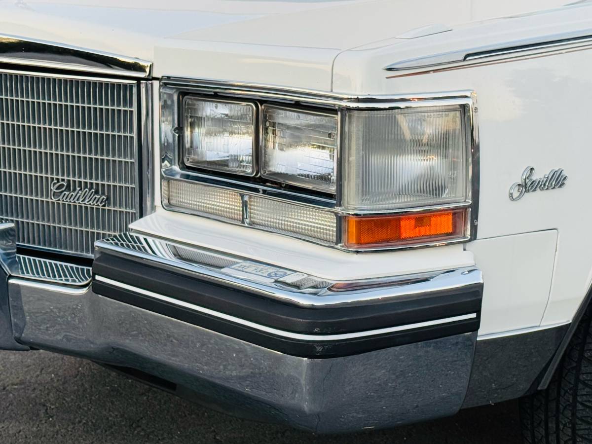 Cadillac-Seville-1985-7