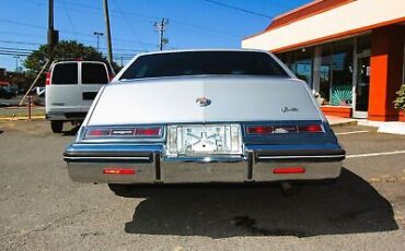 Cadillac-Seville-Berline-1985-7