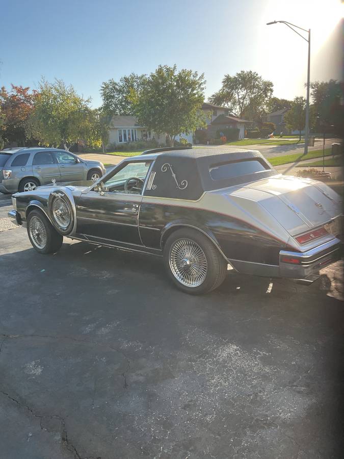 Cadillac-Seville.-opera-coupe-1980-10