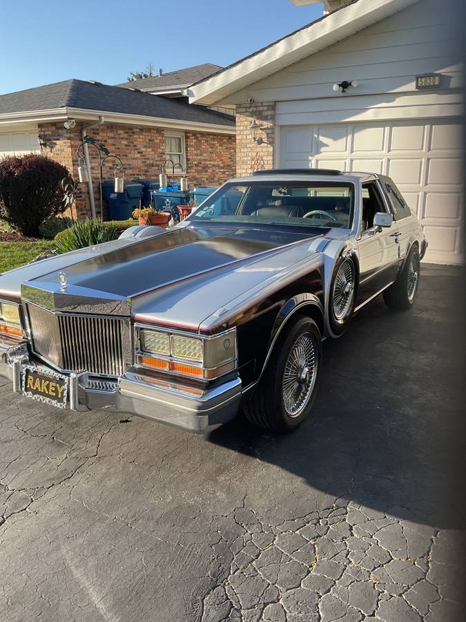 Cadillac-Seville.-opera-coupe-1980-9