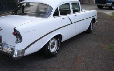 Chevrolet-210-1956-3