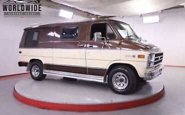 Chevrolet-Beauville-Van-1978-1