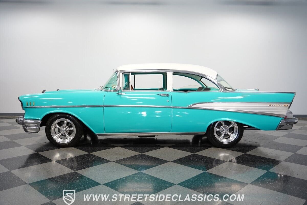 Chevrolet-Bel-Air150210-Berline-1957-2